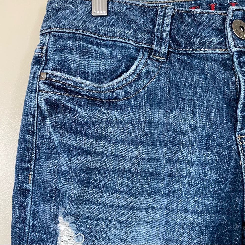 Elle Distressed Medium Wash Crop Jeans - Picture 9 of 16